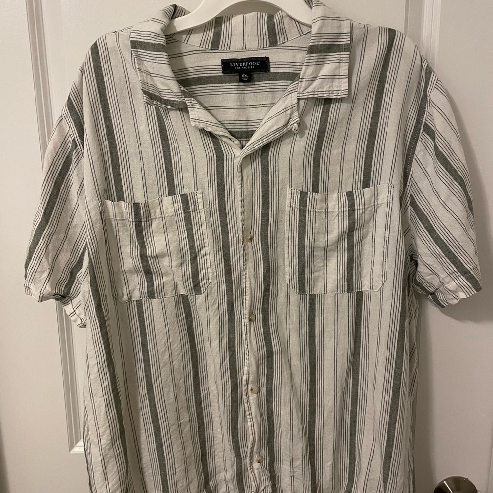 Liverpool Men's Striped White and Gray Shirt